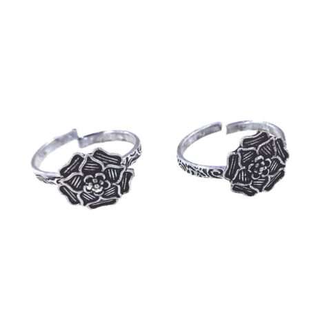 Floral Design Oxidised Silver Toe Ring Set