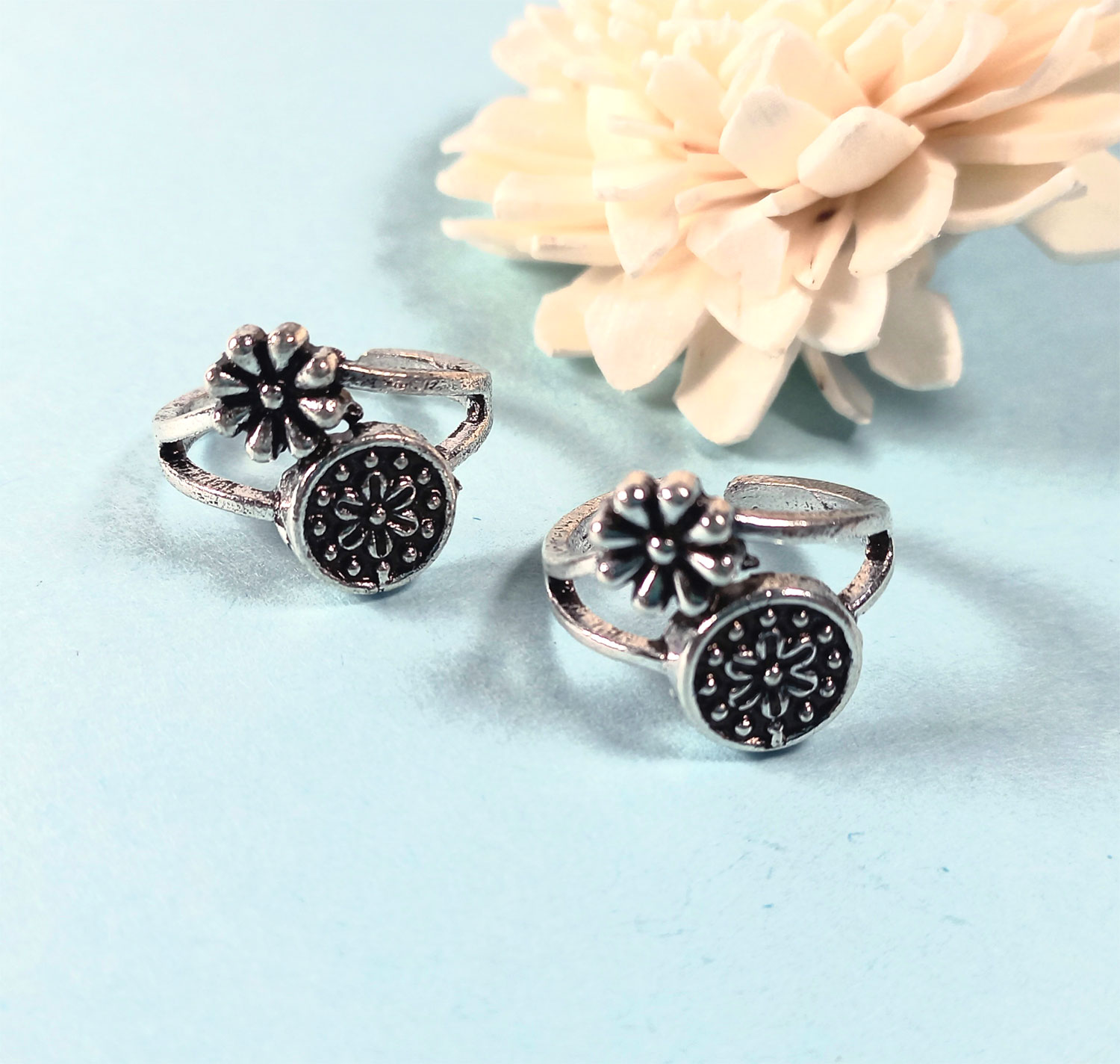 Chevron + Dainty Band Toe Ring, Set of 2 – Sloane Jewelry Design
