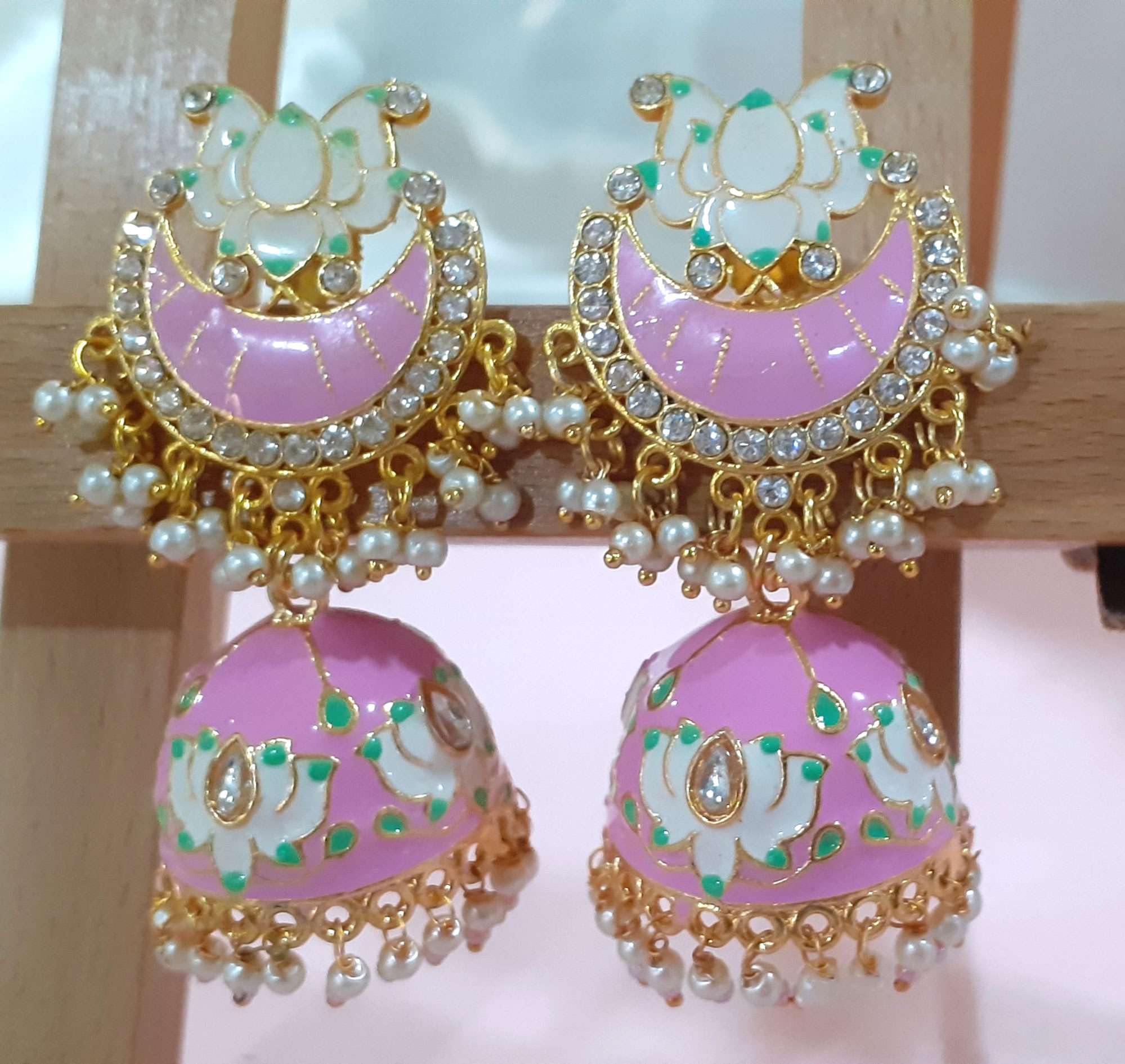 Buy Online Baby Pink Designer Jhumka Kundan Earrings